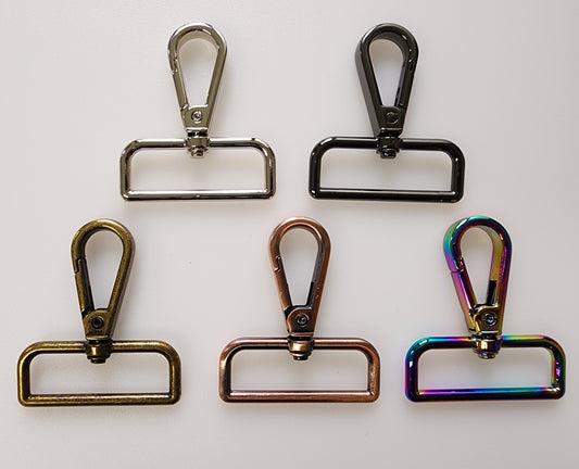 1 1/2" Snap Hook (4)
