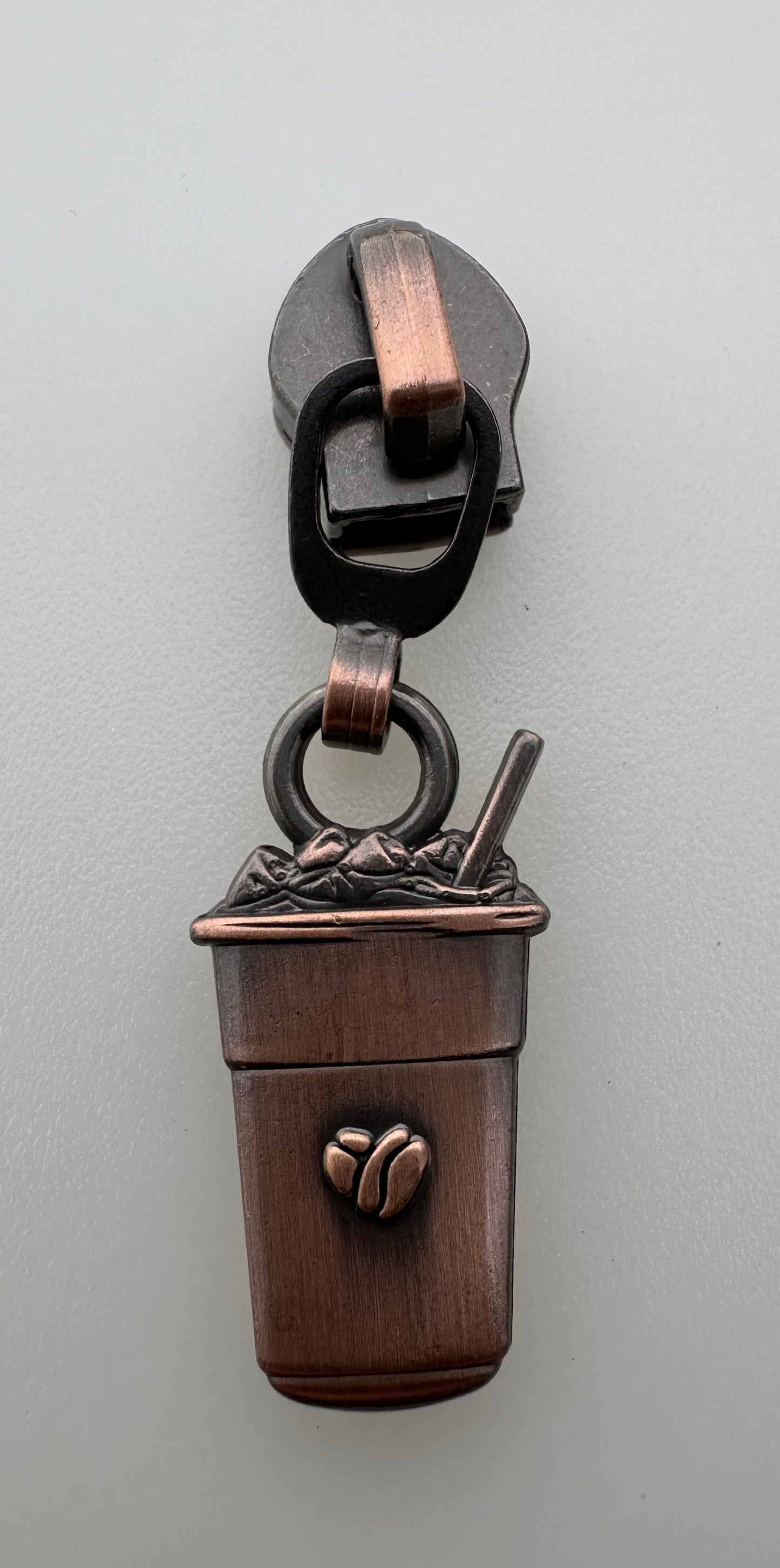 #5 Iced Coffee Nylon Zipper Pulls