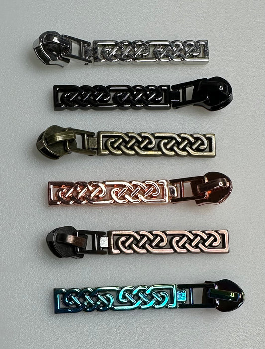 Celtic Knot #5 Nylon Zipper Pull