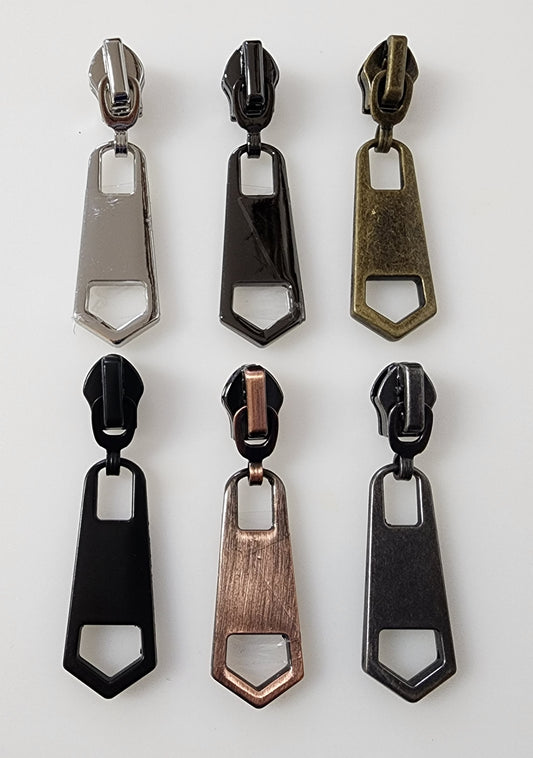 #5 Tie Shaped Zipper Pulls Nylon