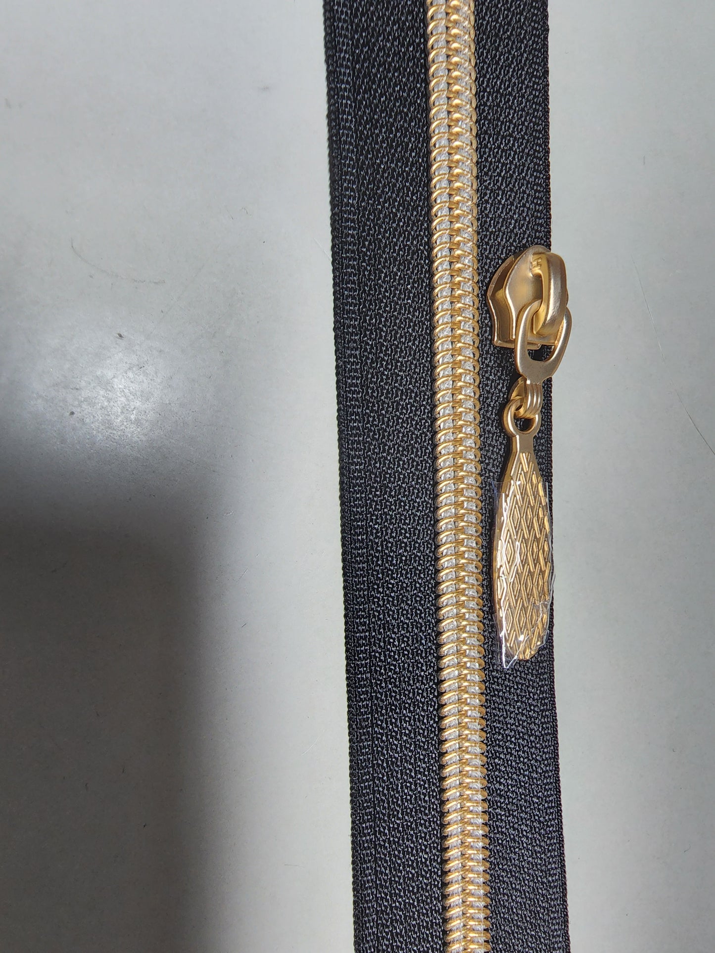 #5 Nylon Black Zipper Tape