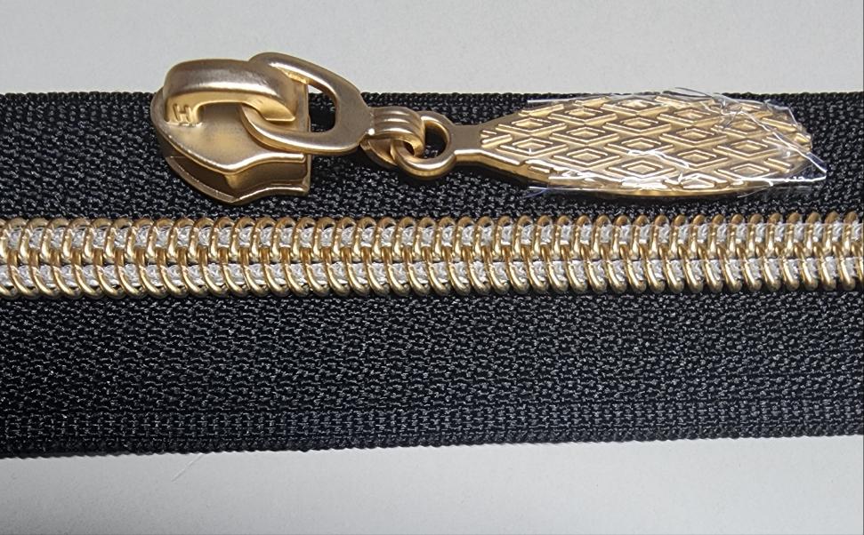 #5 Nylon Black Zipper Tape