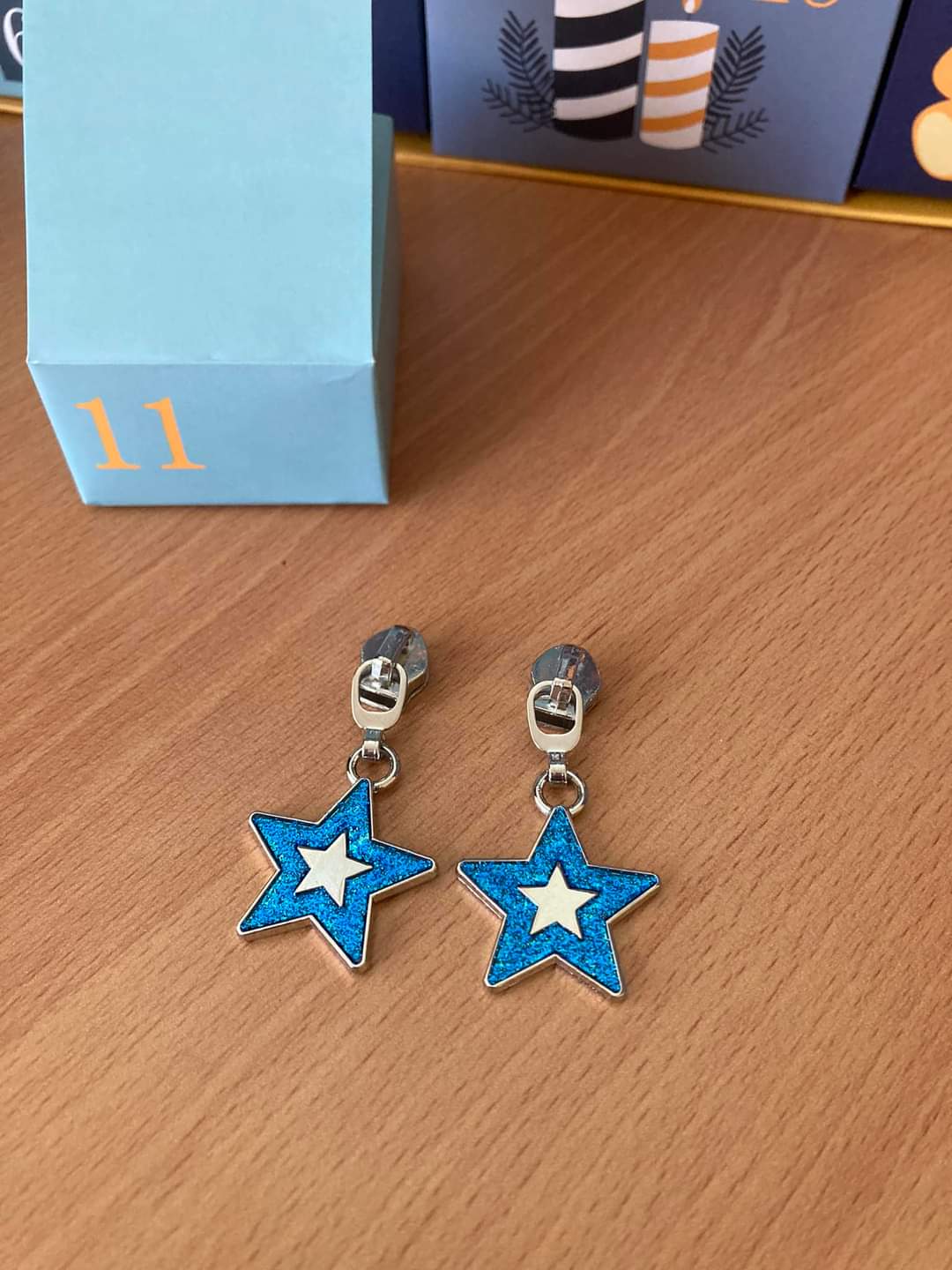 #5 Sparkling Star Nylon Zipper Pulls
