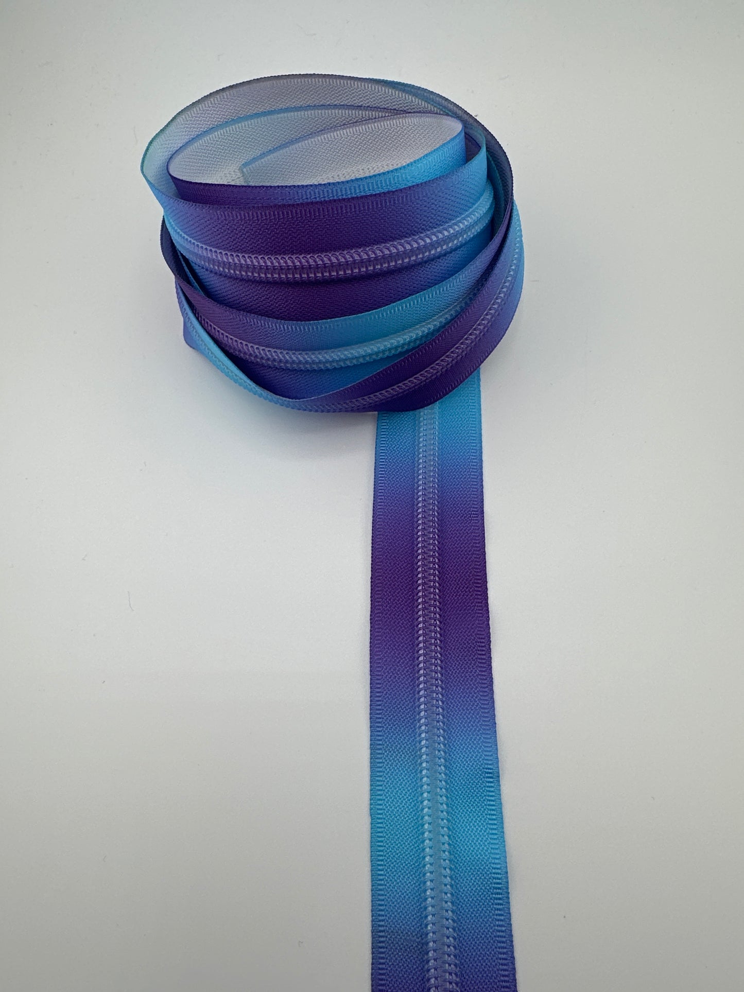 #5 Ombre Nylon Zipper Tape