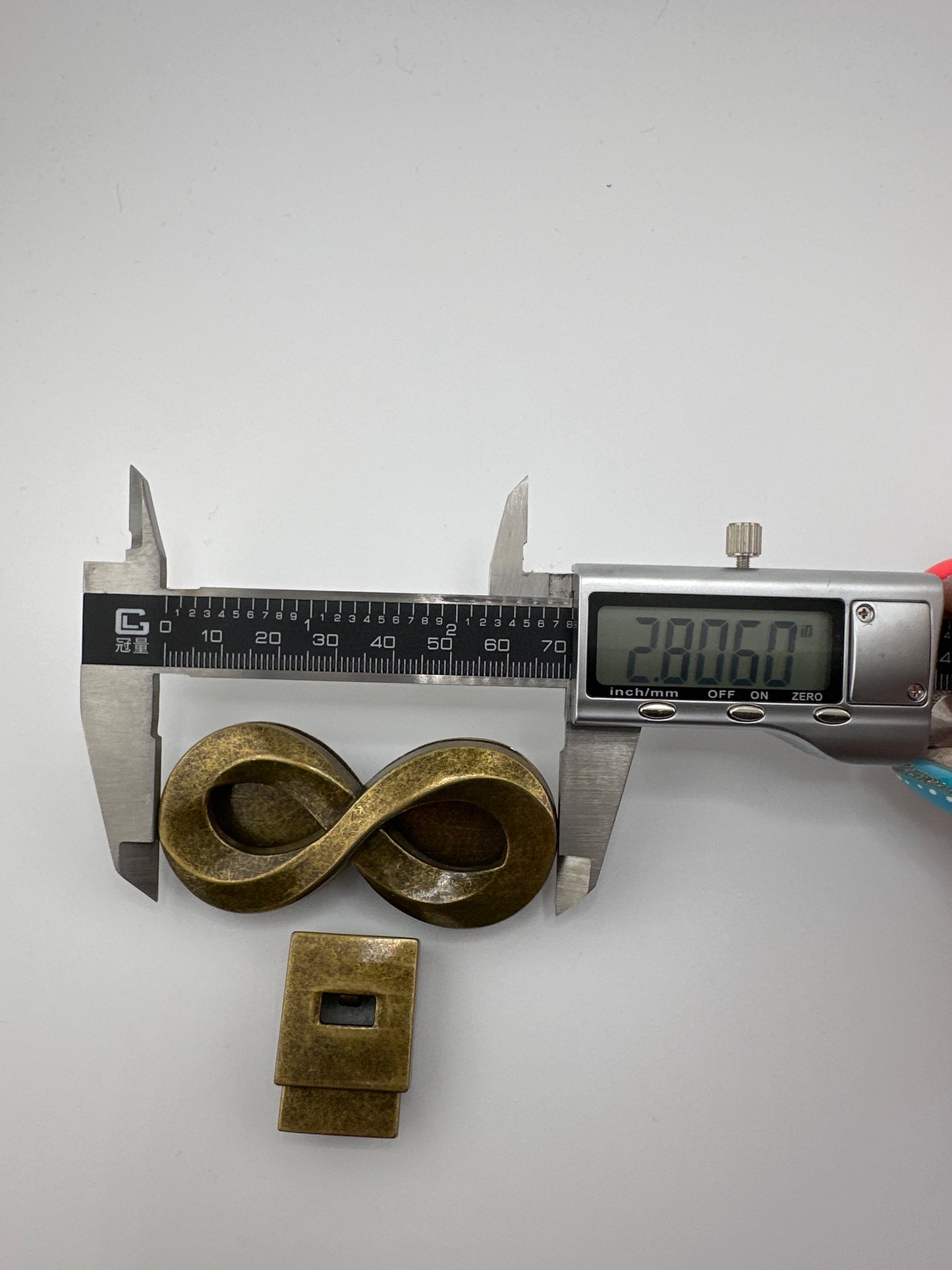Infinity Elegance Lock