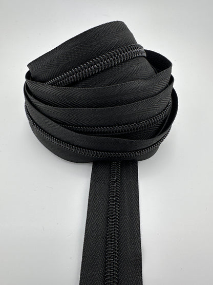 #5 Nylon Black Zipper Tape