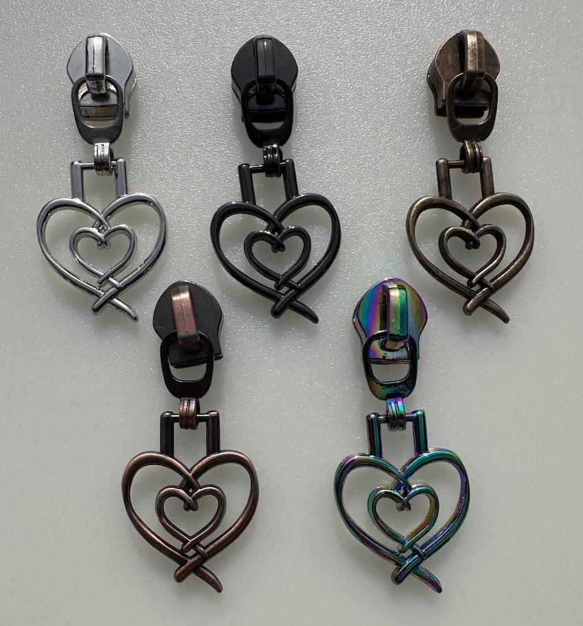 #5 Double Heart Zipper Pulls