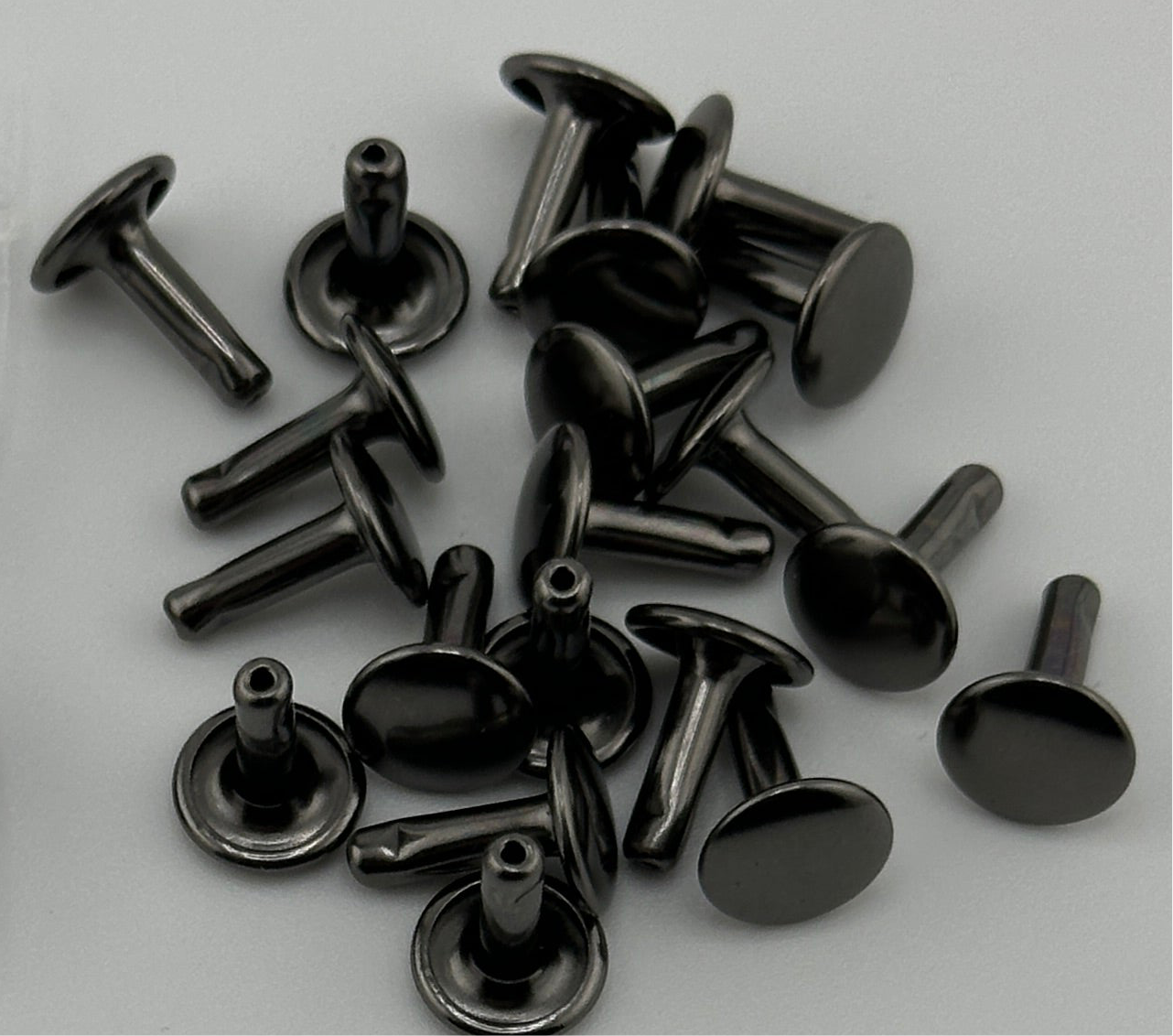 10mm x 8mm Rivets