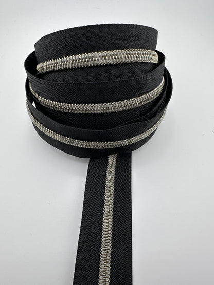 #5 Nylon Black Zipper Tape