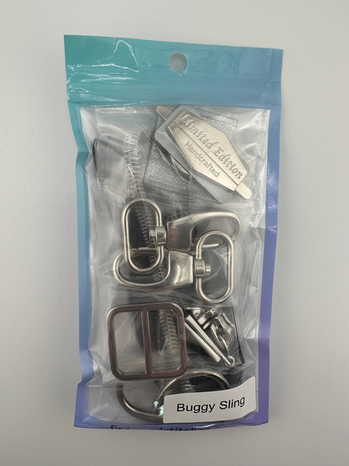Buggy Sling hardware kit for Fireweed Stitches Buggy Sling pattern. 