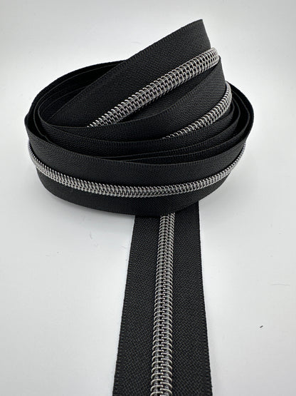 #5 Nylon Black Zipper Tape