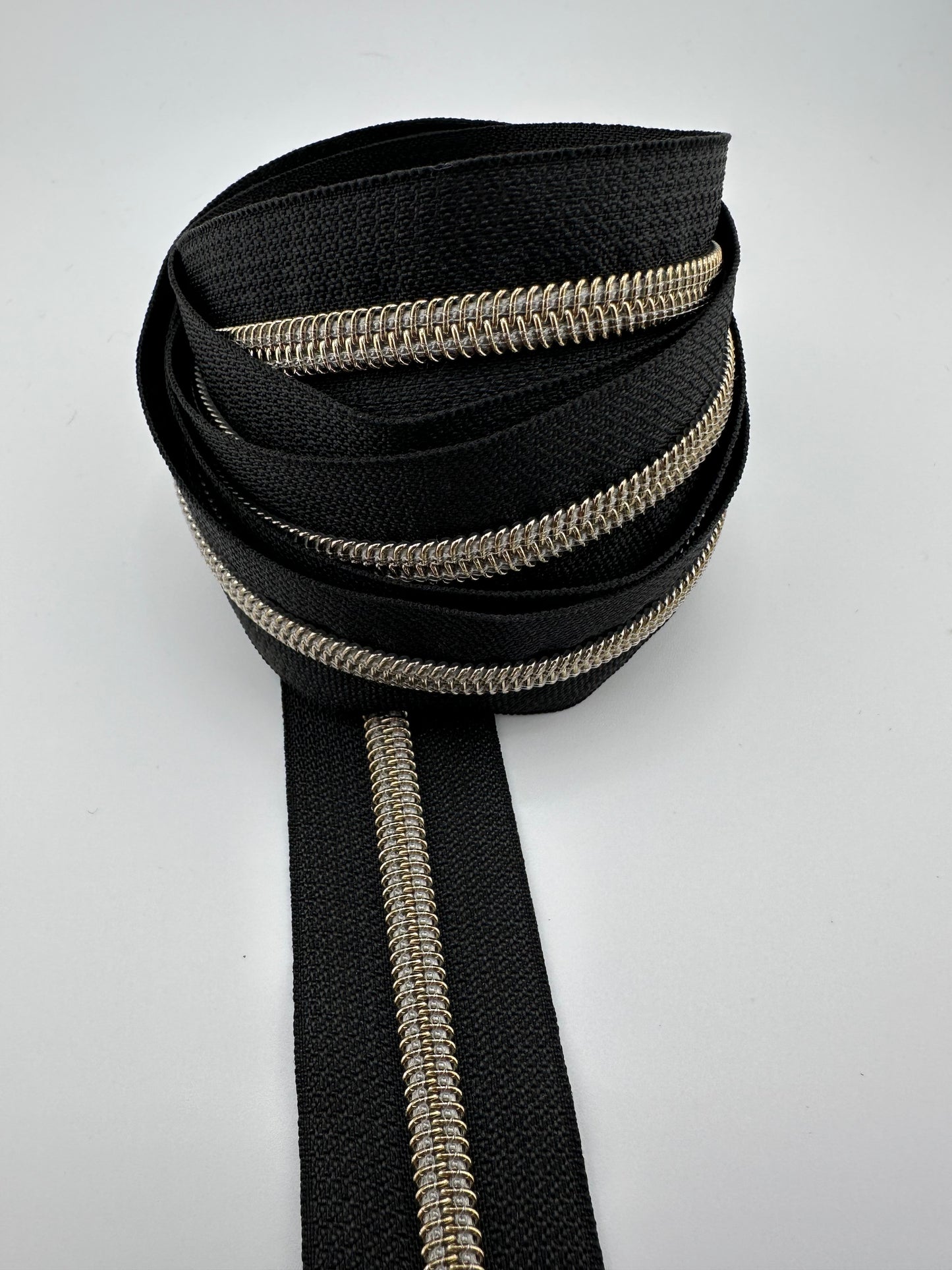 #5 Nylon Black Zipper Tape