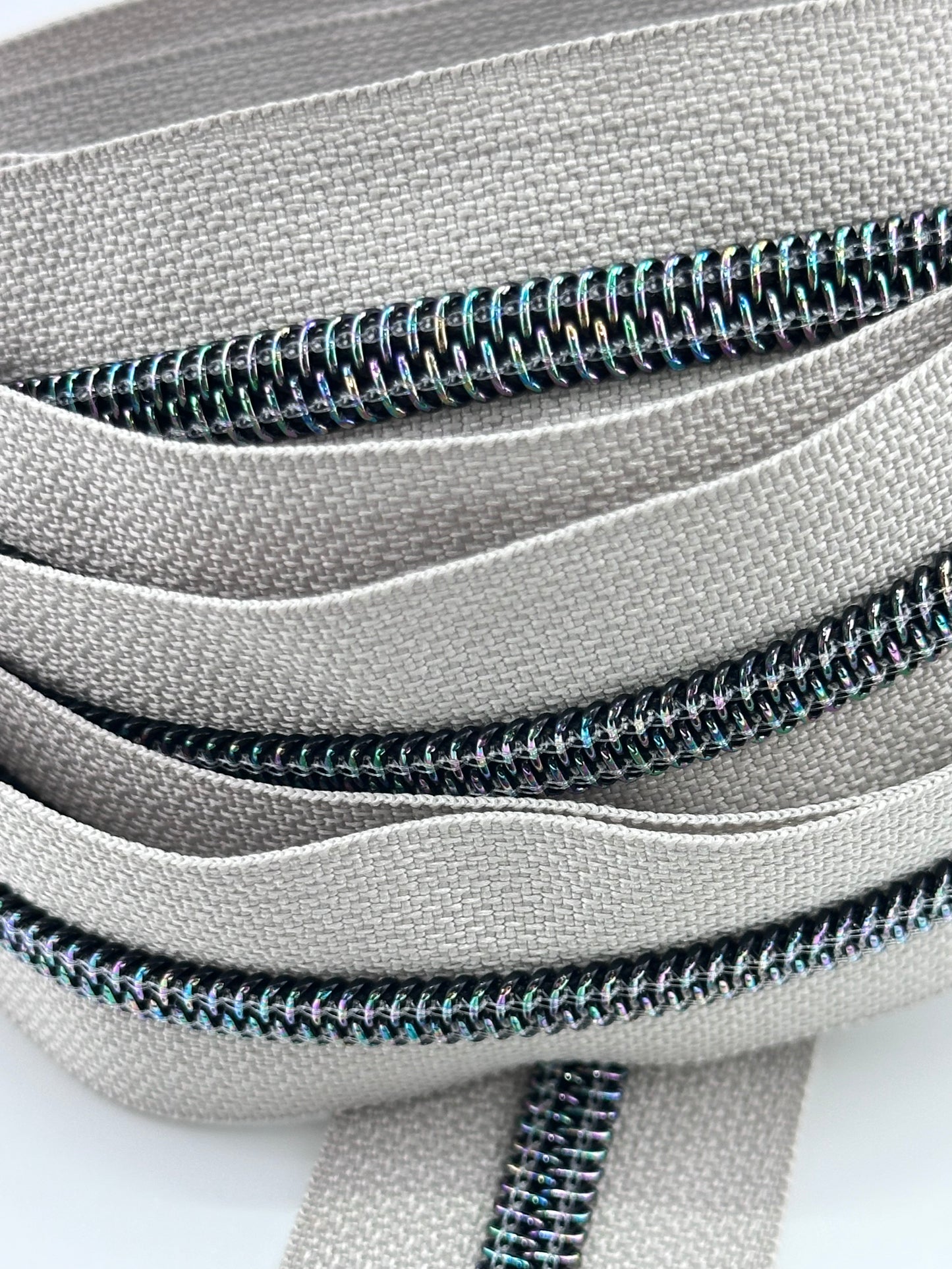 #5 Pebble Magical Zipper Tape