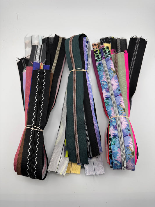 Cell Mate Zipper Grab Bag