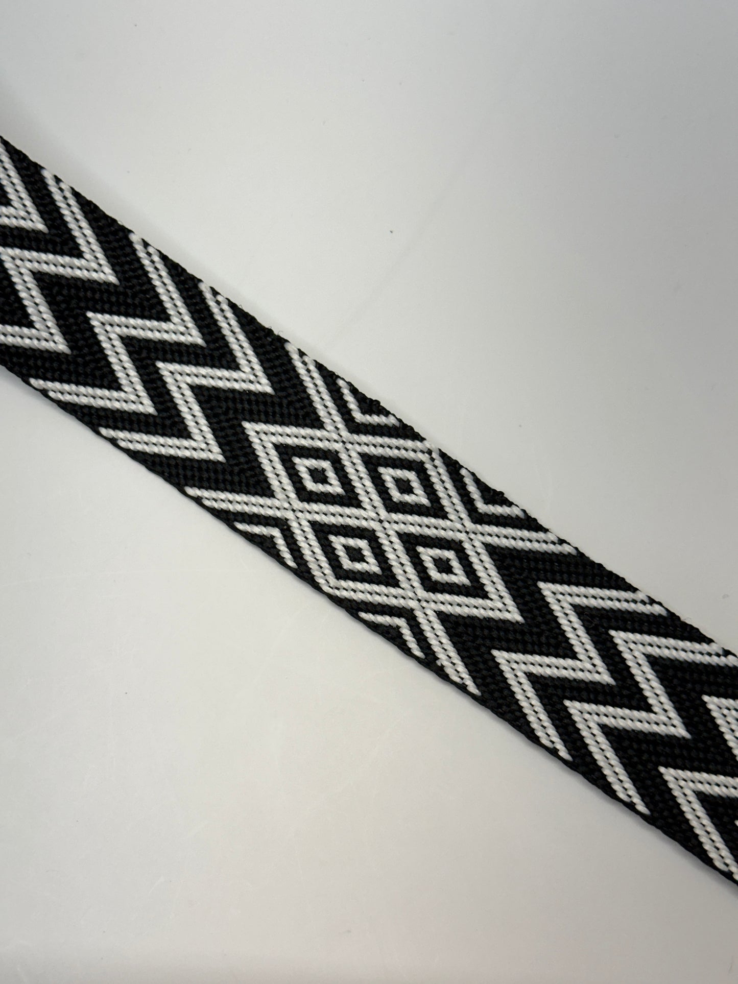 1 1/2" Diamond Chevron Woven Webbing (3)