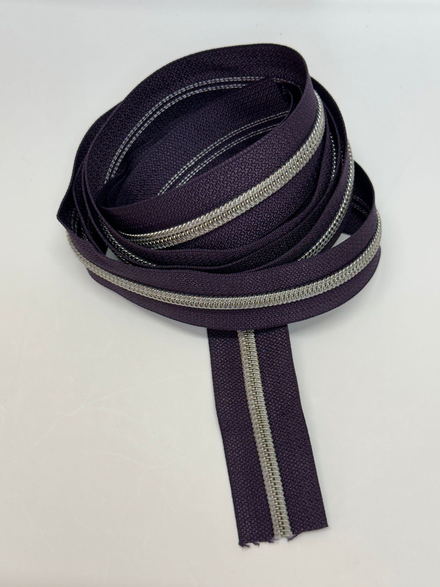 #5 Dark Plum Nylon Zipper Tape