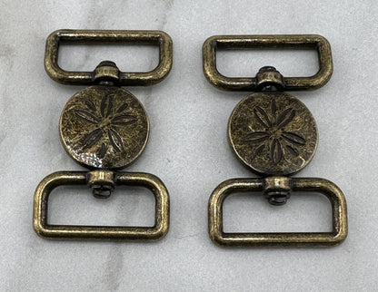 Sand Dollar Strap Connector (2)