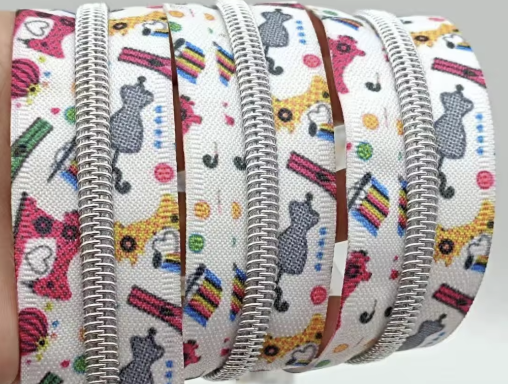 #5 White Sewing Theme Zipper Tape