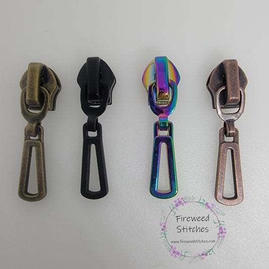 #5  Tripoint Nylon Zipper Pull