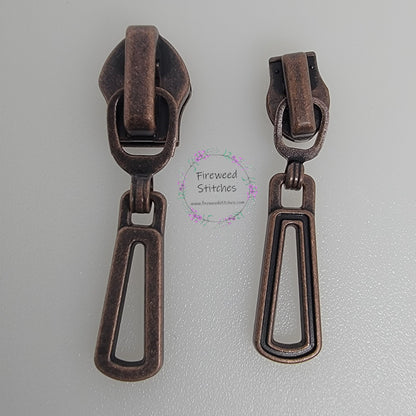 #5  Tripoint Nylon Zipper Pull