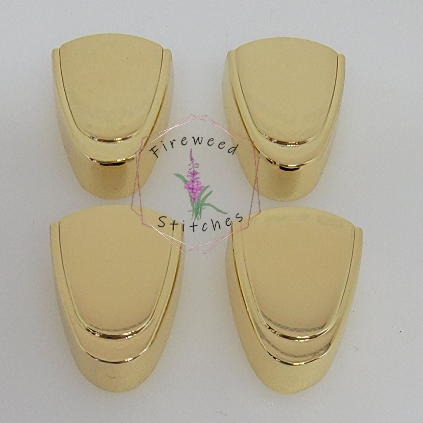 Rounded Zipper Ends