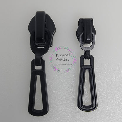 #5  Tripoint Nylon Zipper Pull