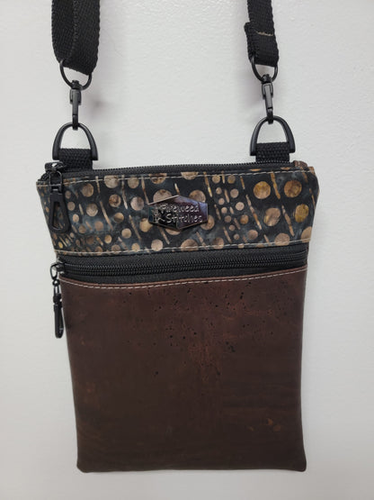 Large Cell Mate Crossbody