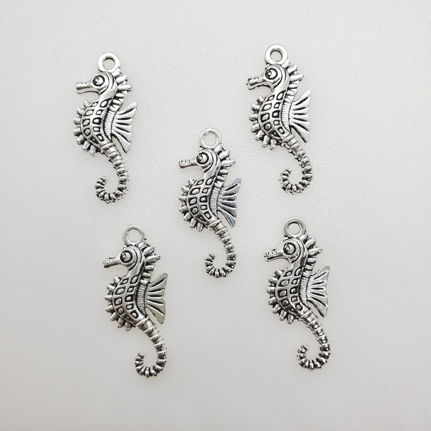 Seahorse Charms (5)